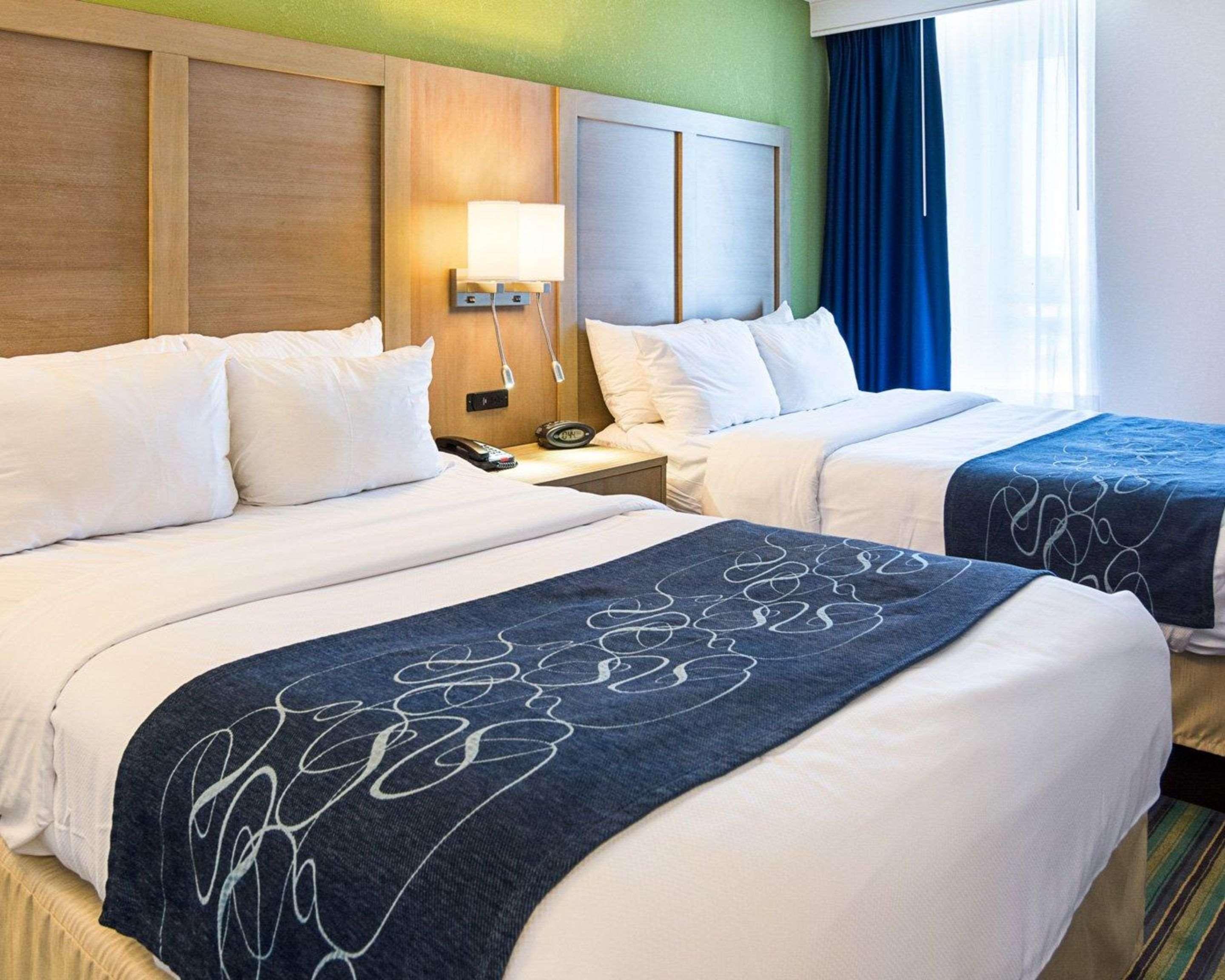 וירג'יניה ביץ' Comfort Suites Beachfront מראה חיצוני תמונה