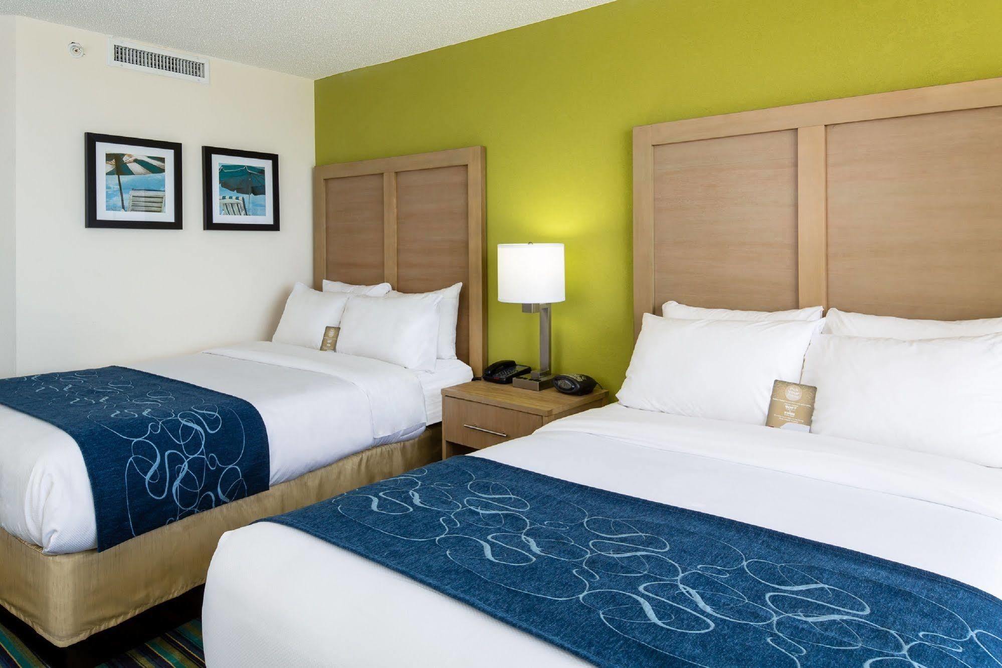 וירג'יניה ביץ' Comfort Suites Beachfront מראה חיצוני תמונה